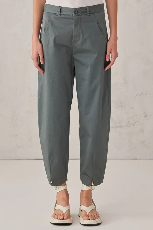 Comfort-fit stretch cotton trousers