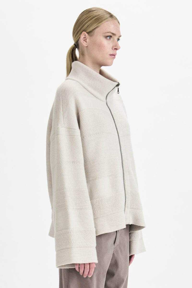 Jacket in wool