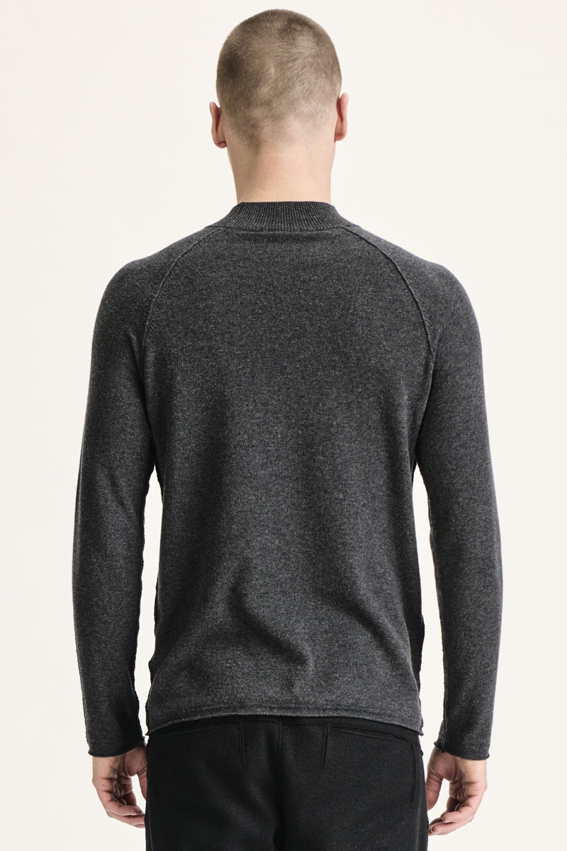 Knit in wool charcoal