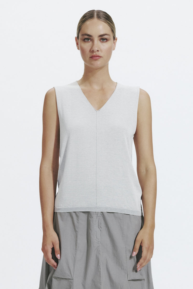 Two Tone v-neck Tank top