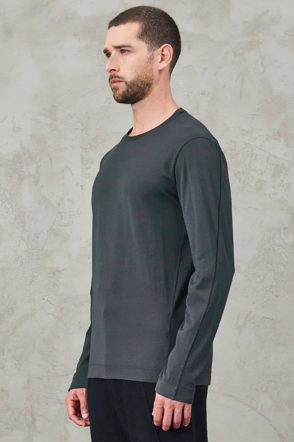 Lengthened t-shirt in cotton jersey