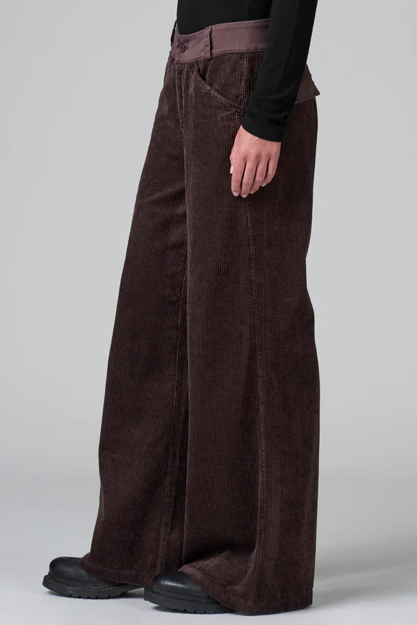 Wide leg trousers in viscose and stretch cotton corduroy