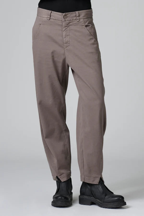 Comfort fit trousers in tencel, modal and stretch cotton