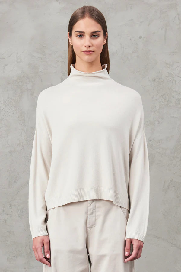 Oversized viscose and wool knit . boxed shaped, turtleneck ice