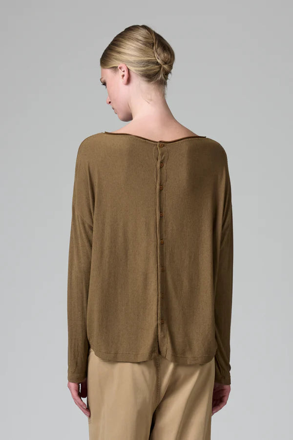 Oversize t-shirt in ribbed modal and cashemere jersey with buttoned back opening toffee