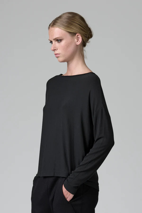 Oversize t-shirt in ribbed modal and cashemere jersey with buttoned back opening black