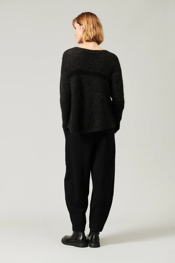 Boatneck knit in wool and alpaca with contrasting colour striping