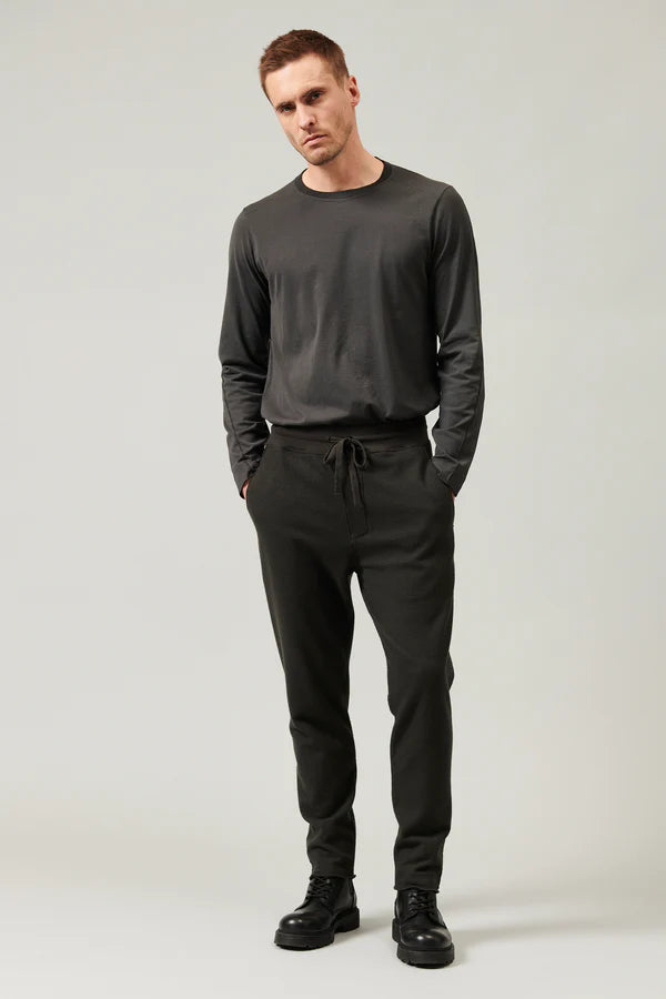 Raw cut boiled wool loose-fit jogging pant musk