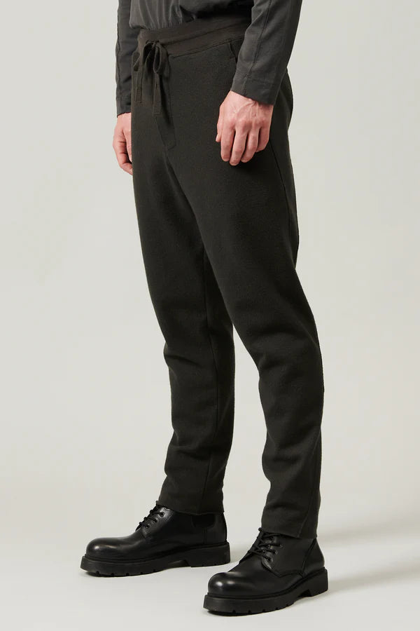 Raw cut boiled wool loose-fit jogging pant musk