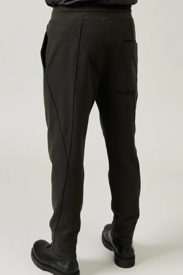 Raw cut boiled wool loose-fit jogging pant musk