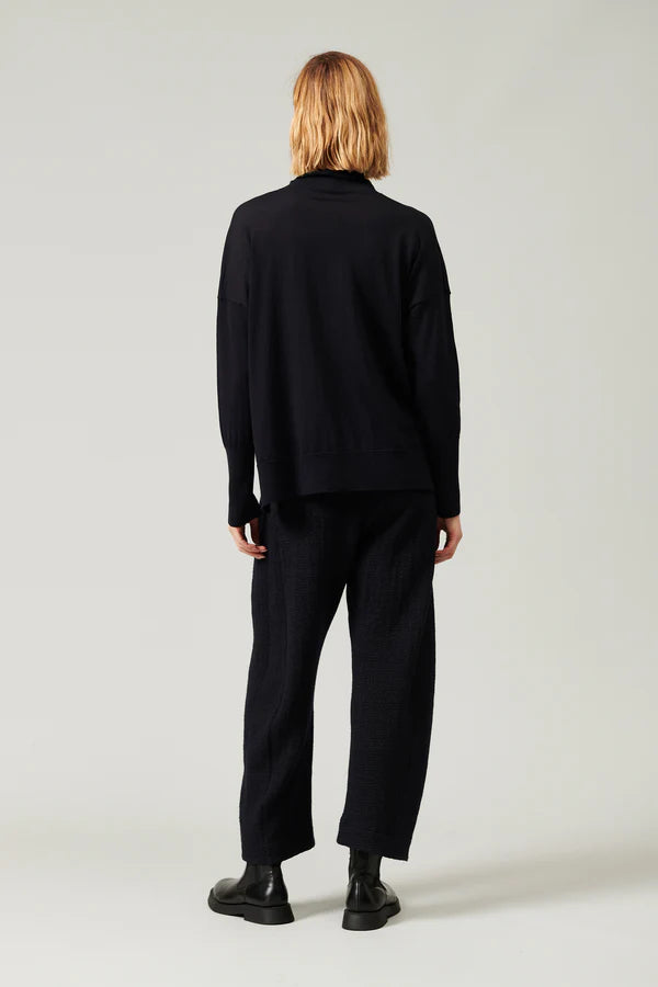 Turtleneck extra fine virgin wool wide knit Navy Blue