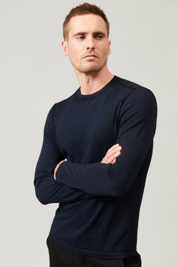 Regular-fit round-neck knit in viscose and wool blue