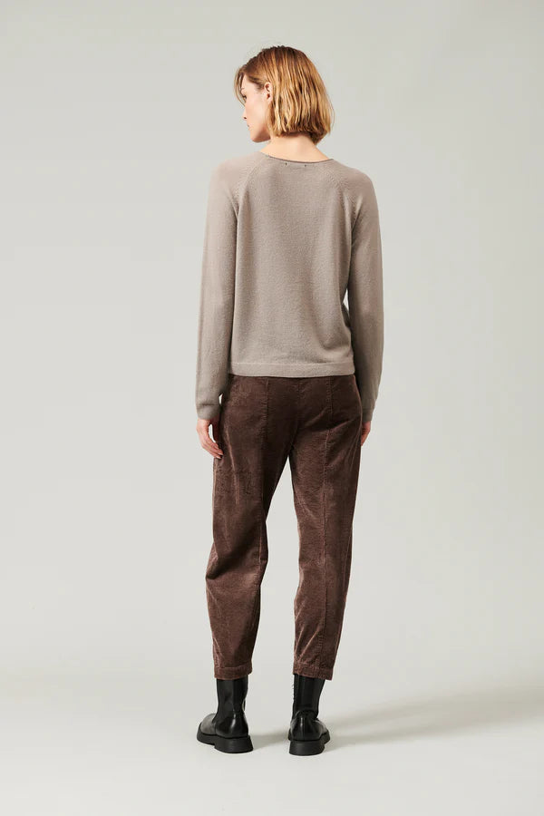 Roundneck knit in wool and cashmere