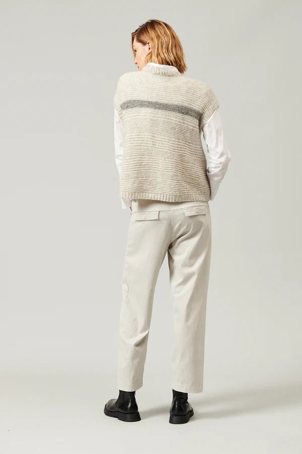 Sleeveless knit in wool and alpaca with contrasting colour striping