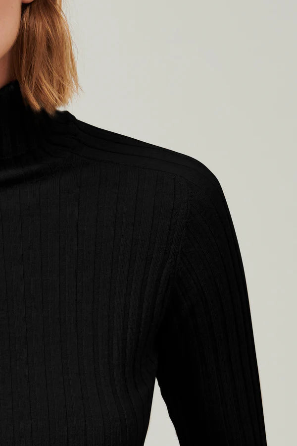 Turtleneck ribbed extrafine wool knit