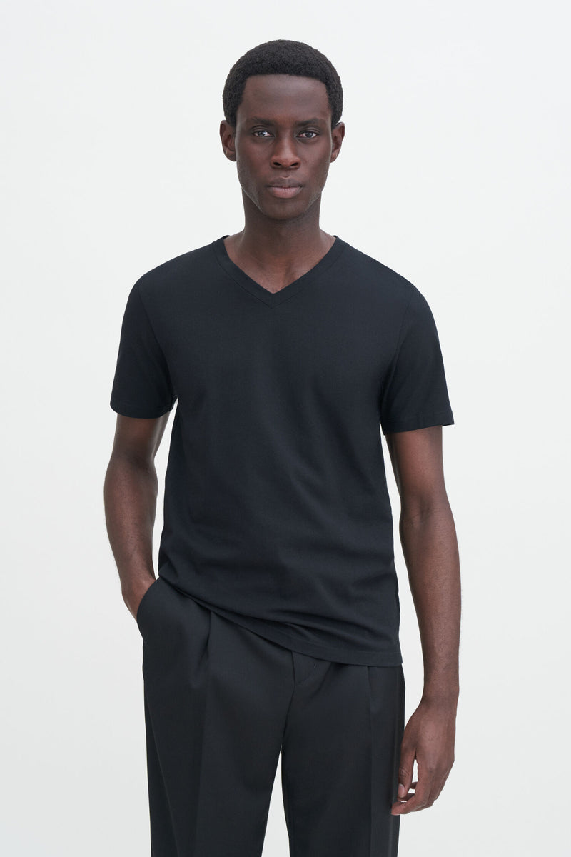 STRETCH V-NECK TEE Black