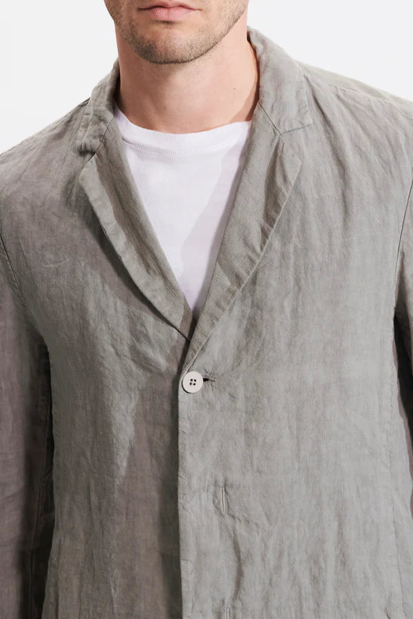 Regular-fit linen jacket with three buttons whose two are hidden