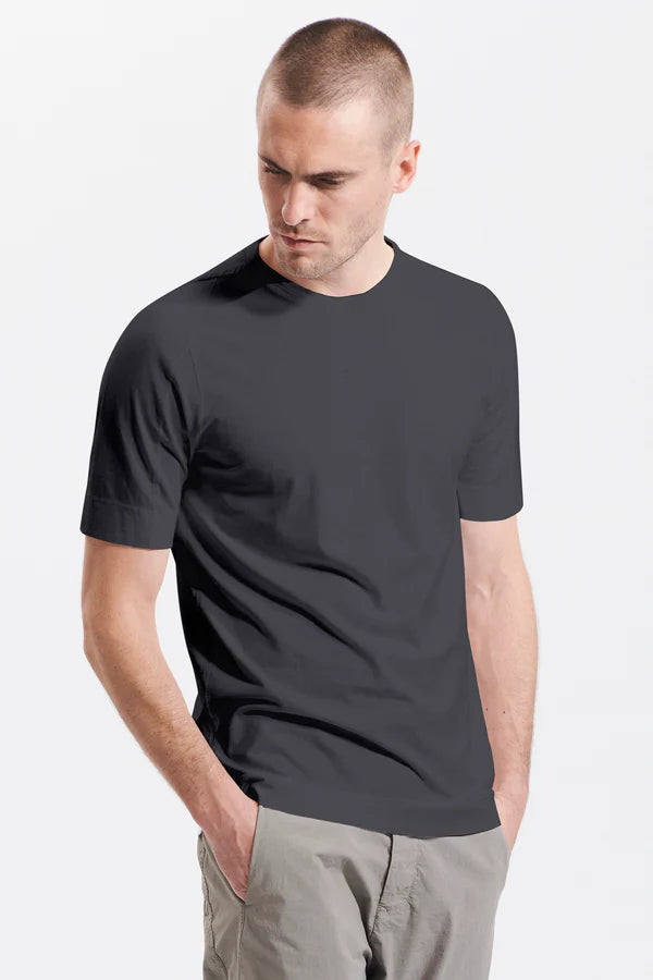 Roundneck regular-fit t-shirt in cotton jersey. knitted neck edge charcoal