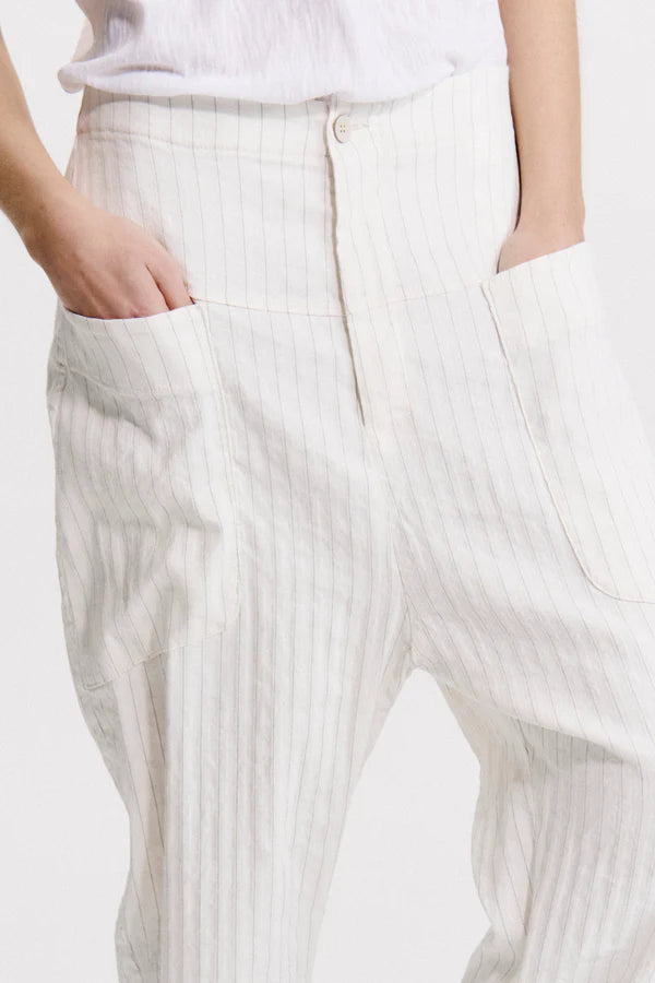 Comfort fit trousers with high front basque and patch pockets in linen and viscose stretch pinstripe milk