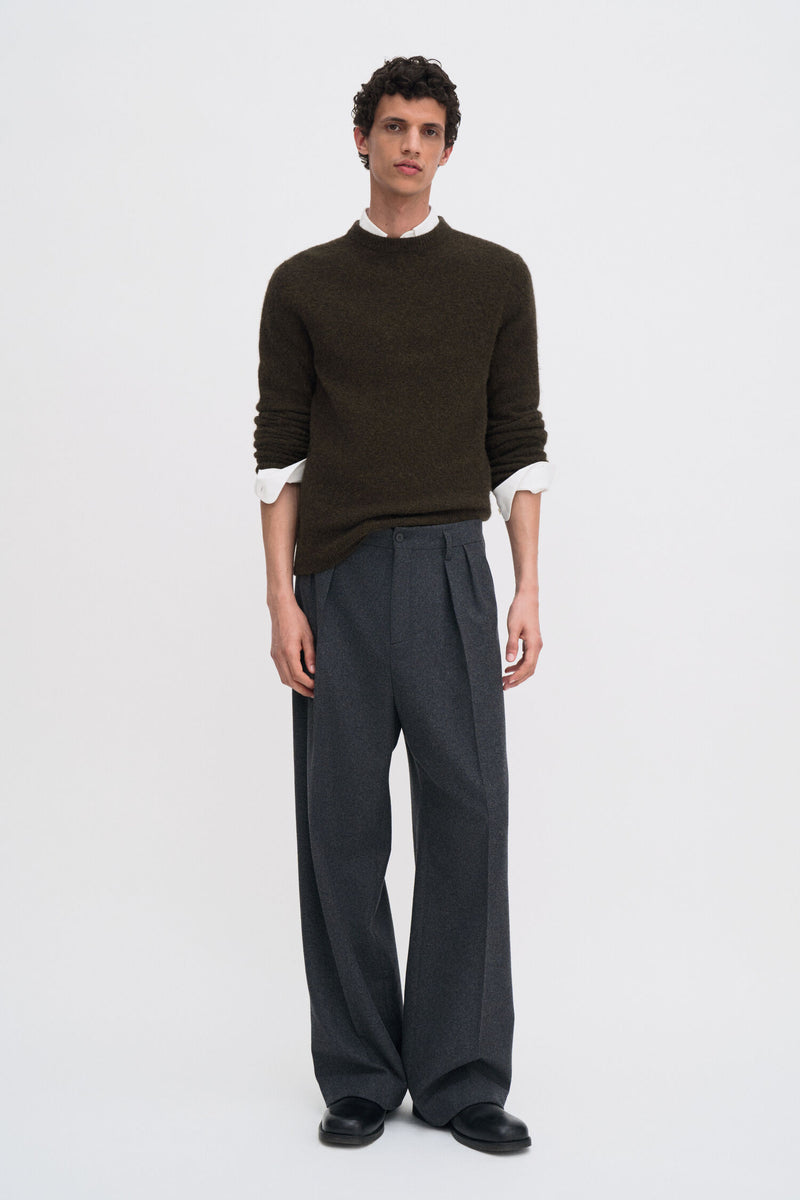 Yak Sweater Dark Khaki Green