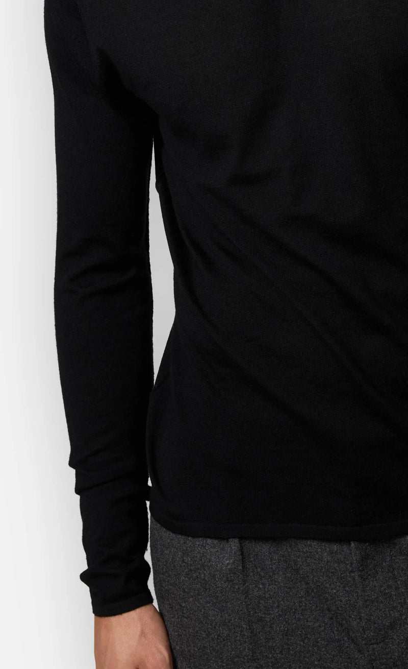MARLEYS
MERINO FEINSTRICKPULLOVER Black