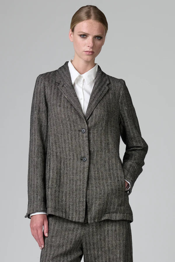 Lined 2-button regular fit jacket in herringbone stretch wool blend