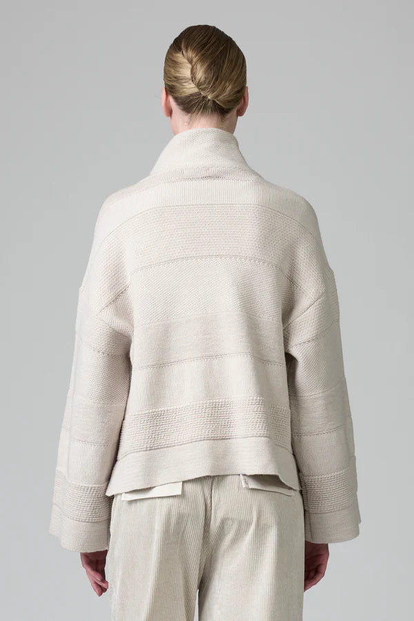 Jacket in wool