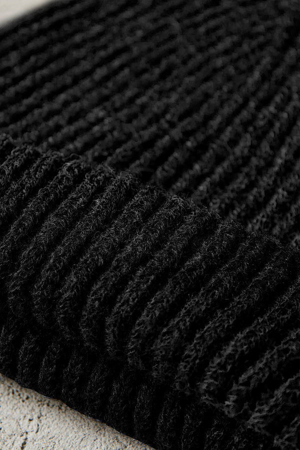 Cablé virgin wool ribbed cap